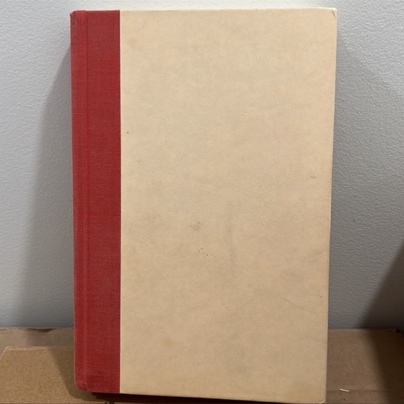 ⭐️3 for $15⭐️ Hardcover | Lie Down With Lions by Ken Follett - Picture 2 of 5